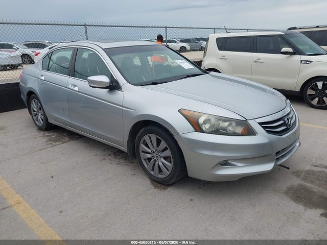 Salvage Honda Accord Image