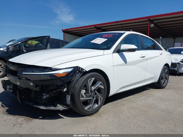 Hyundai ELANTRA Limited