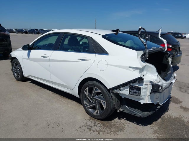 Hyundai ELANTRA Limited