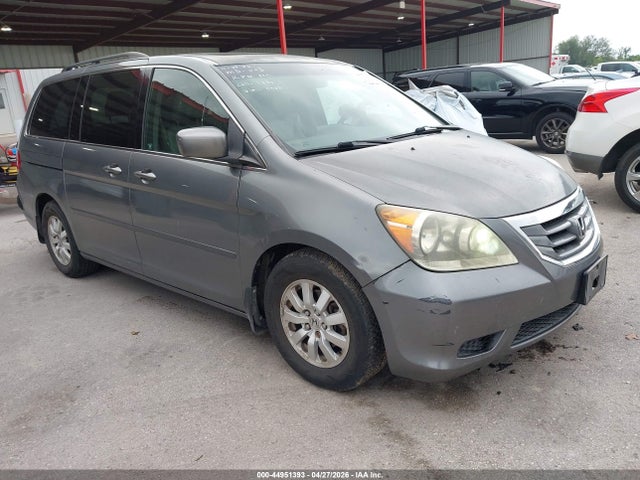 Salvage Honda Odyssey Image