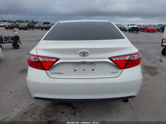 Toyota Camry Xle