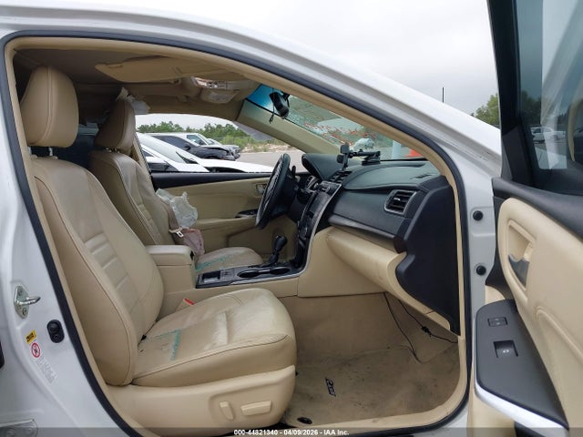 Toyota Camry Xle