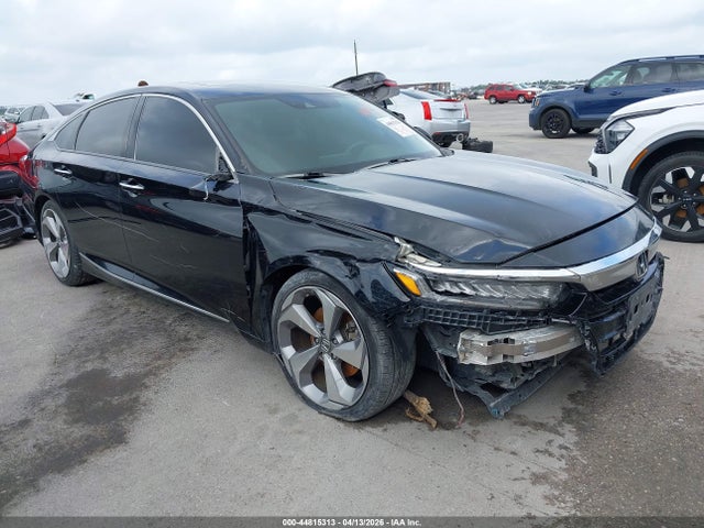 Salvage Honda Accord Image