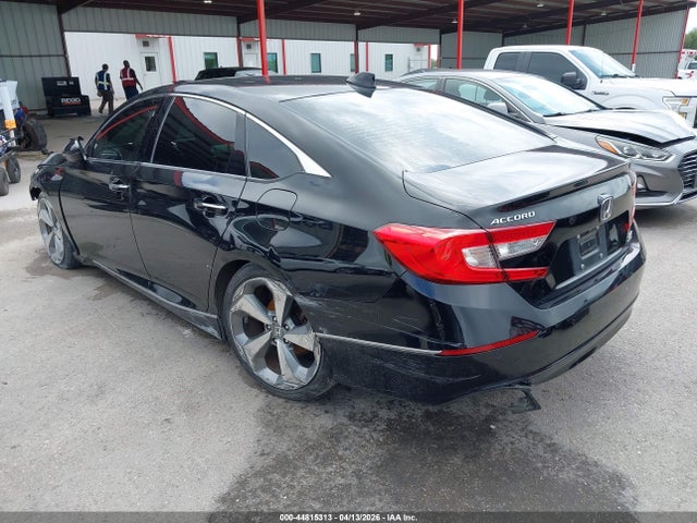 Honda Accord Touring 2.0t