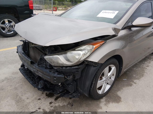 Hyundai ELANTRA Gls