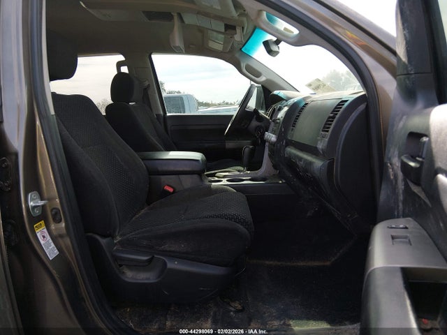 Toyota Tundra Grade 5.7l V8