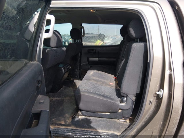Toyota Tundra Grade 5.7l V8