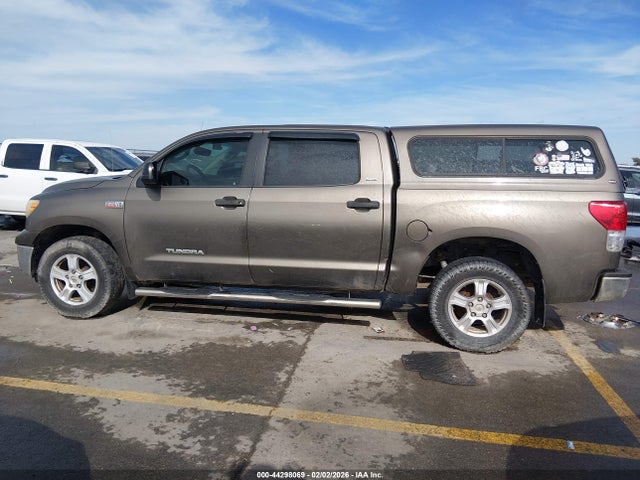 Toyota Tundra Grade 5.7l V8
