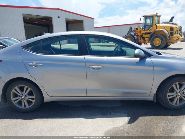 Hyundai ELANTRA Value Edition