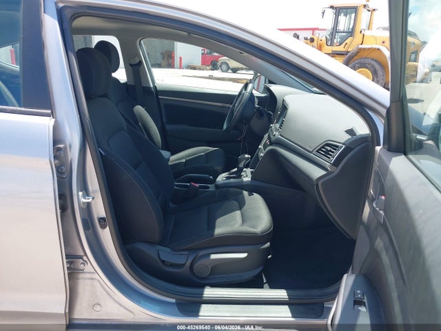 Hyundai ELANTRA Value Edition