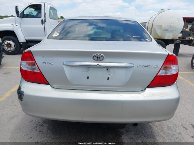 Toyota Camry Le