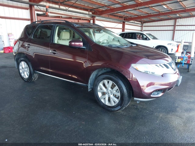 Salvage Nissan Murano Image