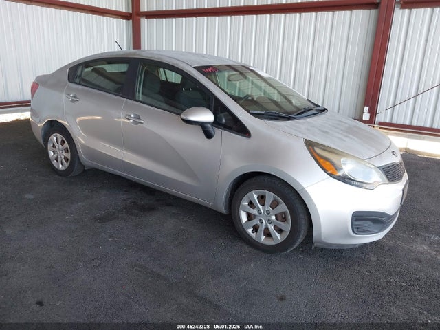 Salvage Kia Rio Image
