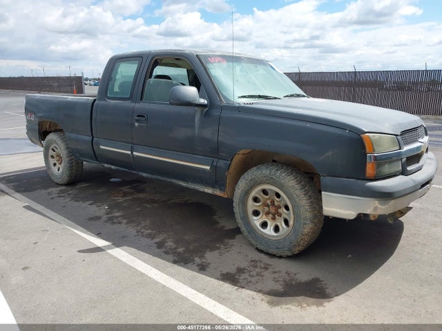 Salvage Chevrolet Silverado 1500 Image