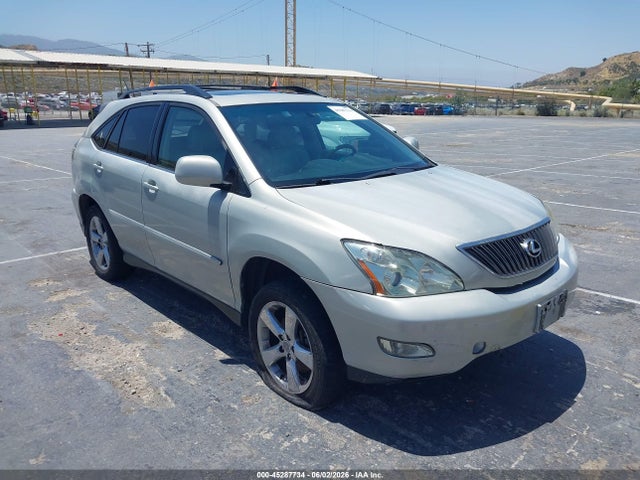 Salvage Lexus RX Image