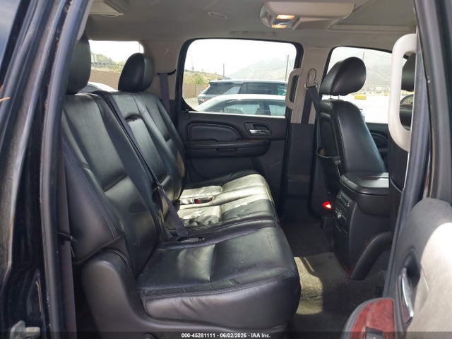 Cadillac Escalade Premium