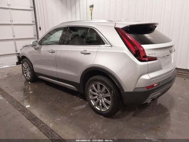 Cadillac XT4 Premium Luxury