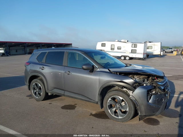 Nissan Rogue Sv Intelligent Awd