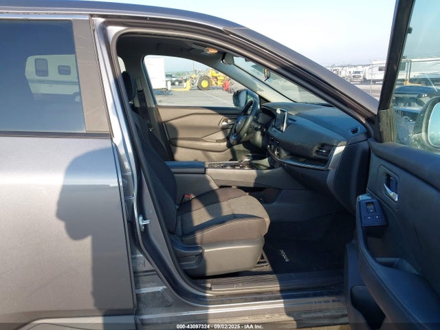 Nissan Rogue Sv Intelligent Awd