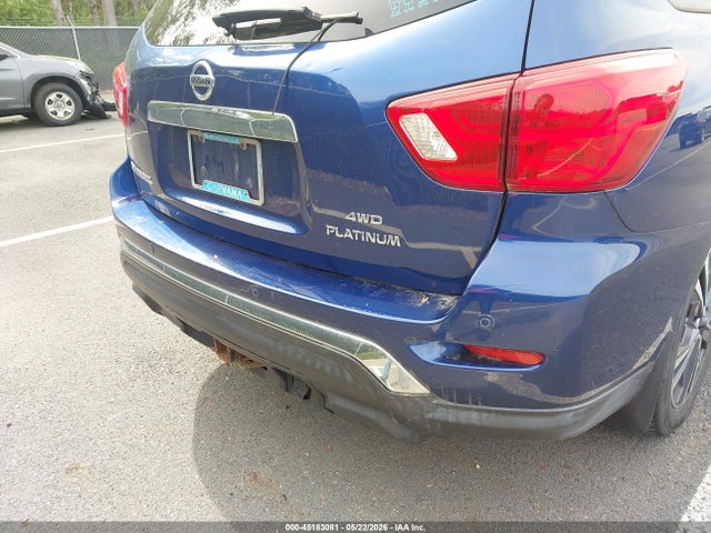 Nissan Pathfinder Platinum