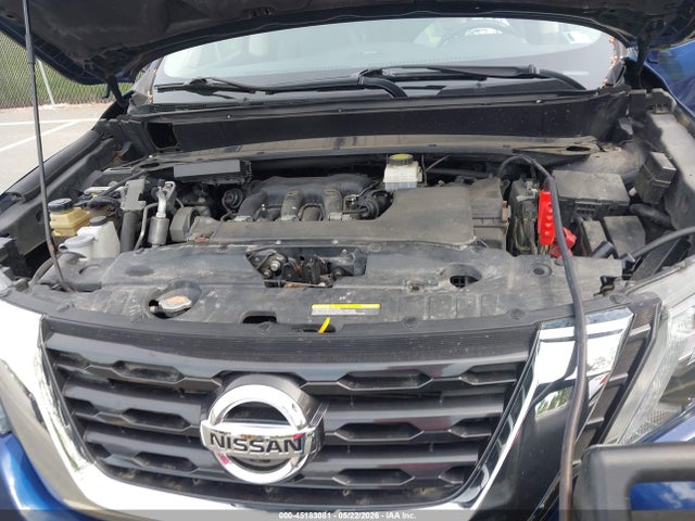 Nissan Pathfinder Platinum