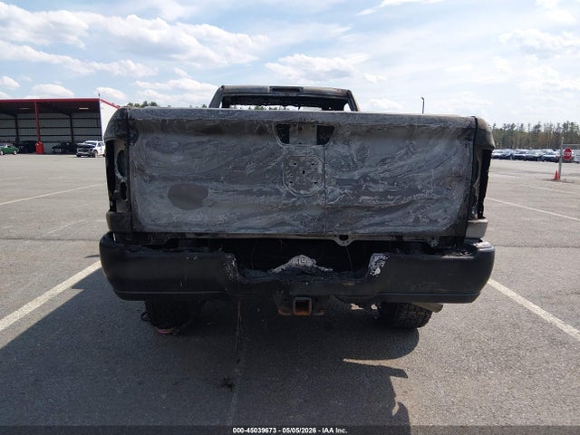 Ram 3500 Tradesman  4x4 8' Box