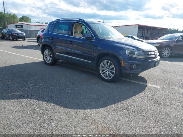 Salvage Volkswagen Tiguan Image