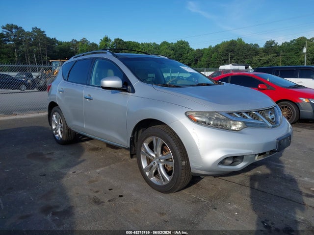 Salvage Nissan Murano Image
