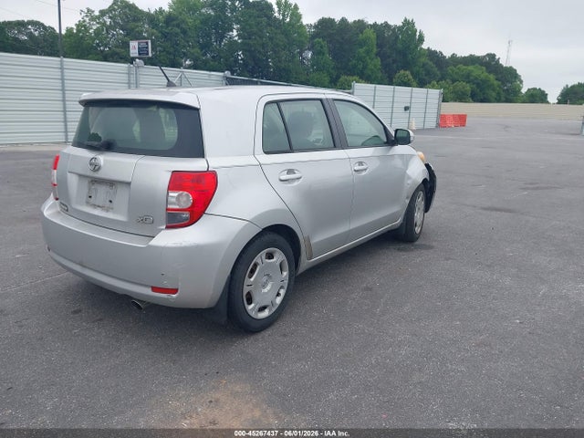 Scion xD