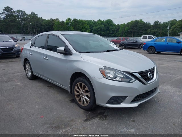 Salvage Nissan Sentra Image