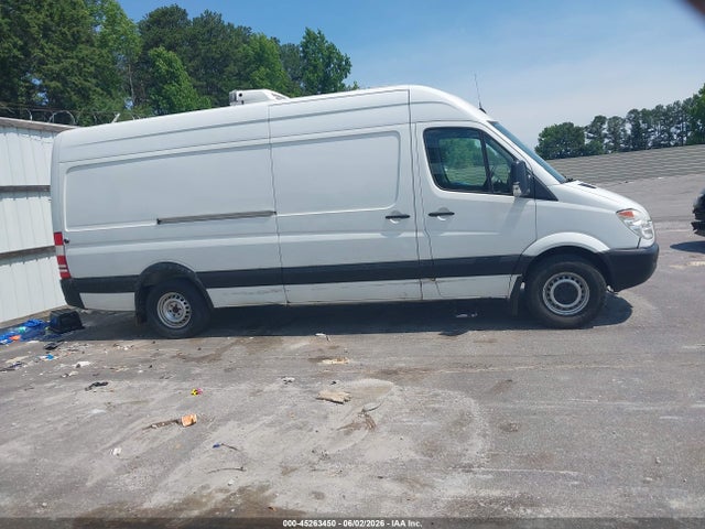 Freightliner Sprinter 2500