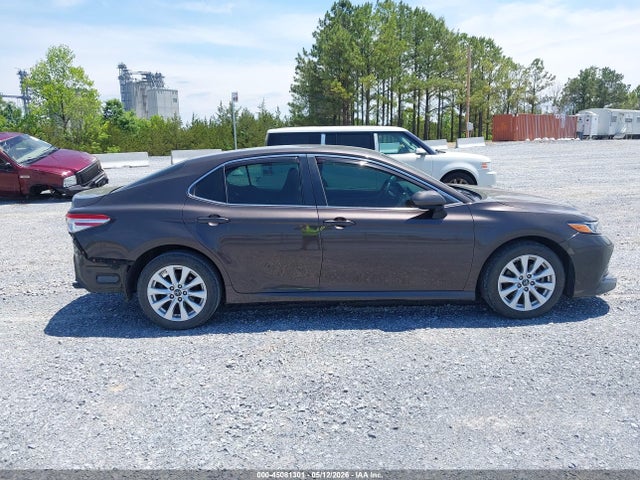 Toyota Camry Le