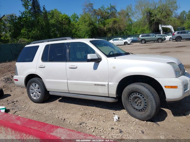 Mercury Mountaineer