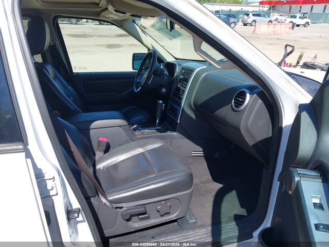 Mercury Mountaineer
