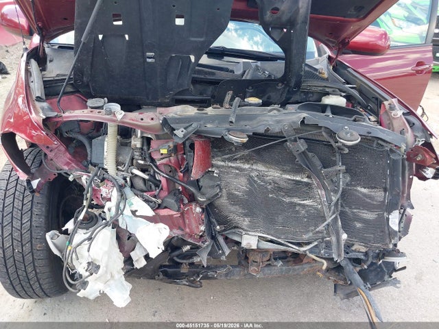 Toyota Highlander Base V6