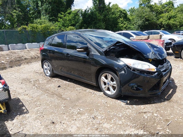 Salvage Ford Focus Image