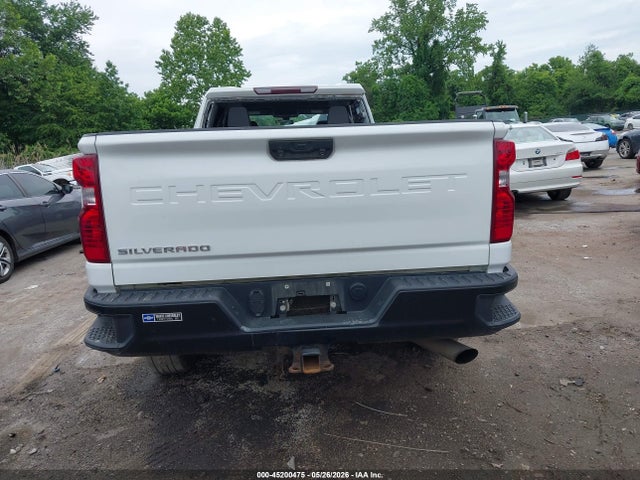 Chevrolet Silverado 2500 4wd  Long Bed Wt