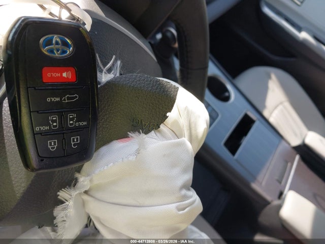 Toyota Sienna Xle