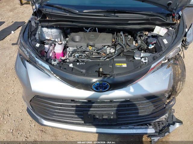 Toyota Sienna Xle