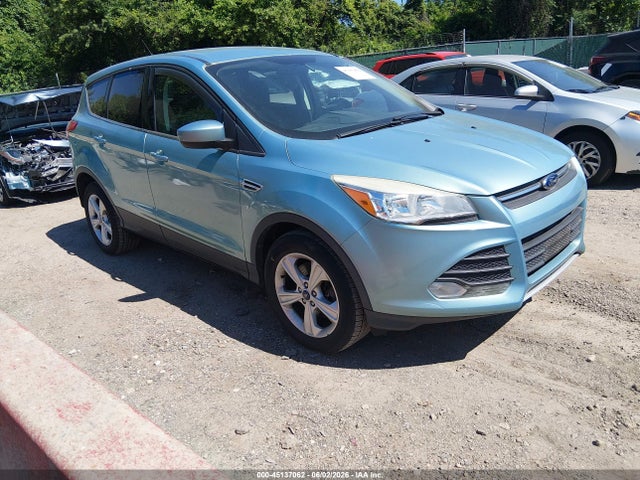 Salvage Ford Escape Image