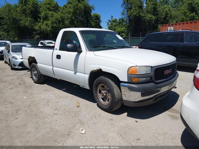 Salvage GMC Sierra 1500 Image