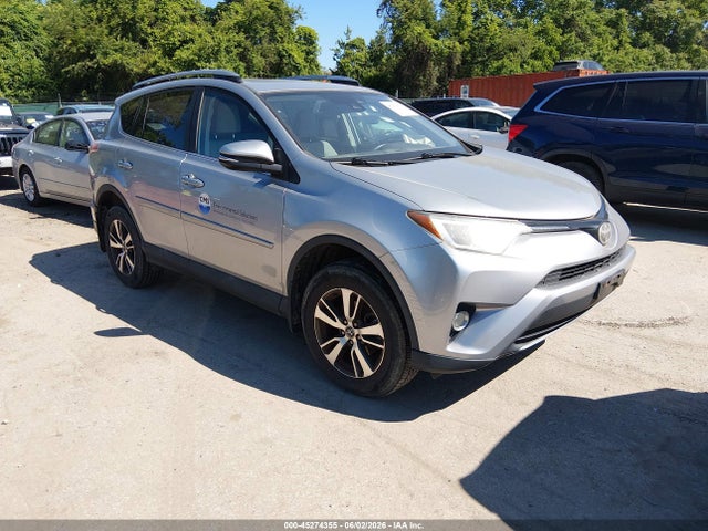 Salvage Toyota RAV4 Image
