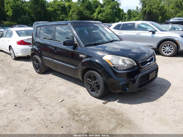 Salvage Kia Soul Image