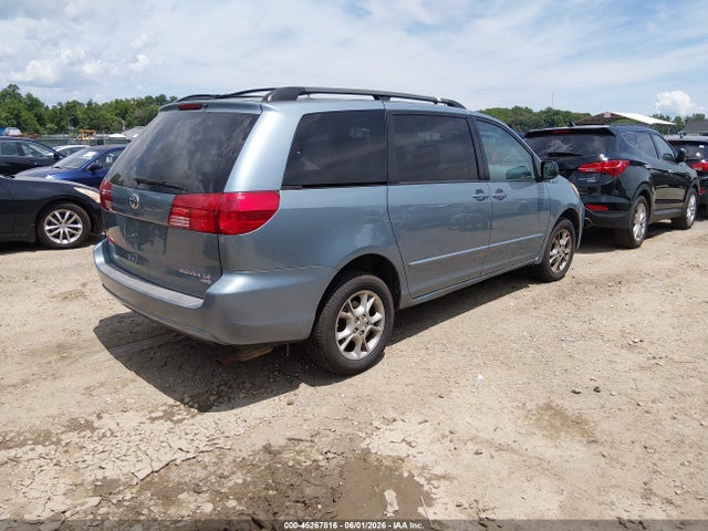Toyota Sienna Le