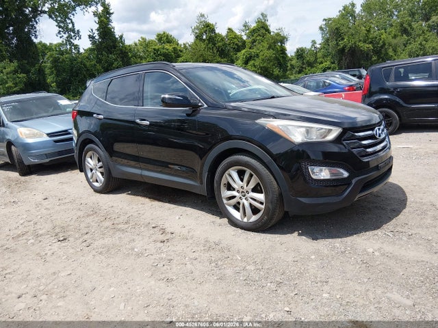 Salvage Hyundai SANTA FE Image