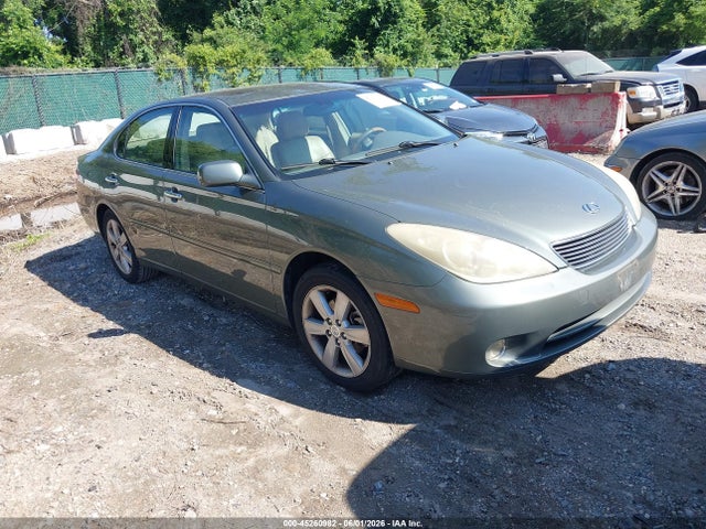 Salvage Lexus Es Image