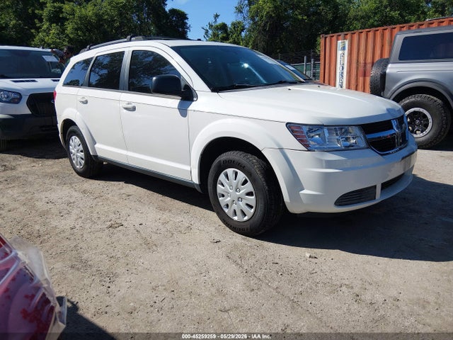 Salvage Dodge Journey Image