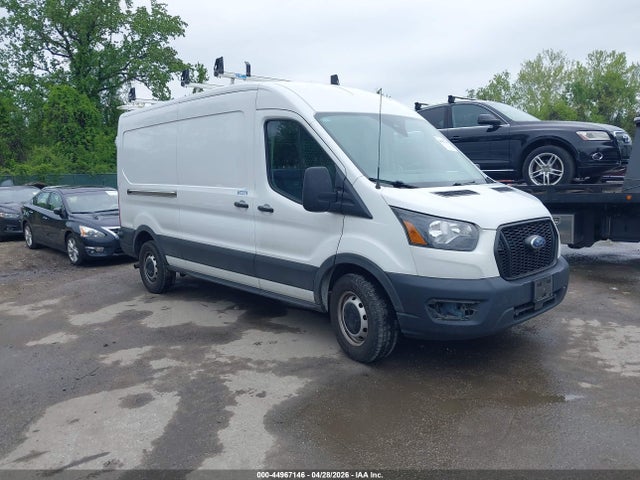 Salvage Ford Transit Image