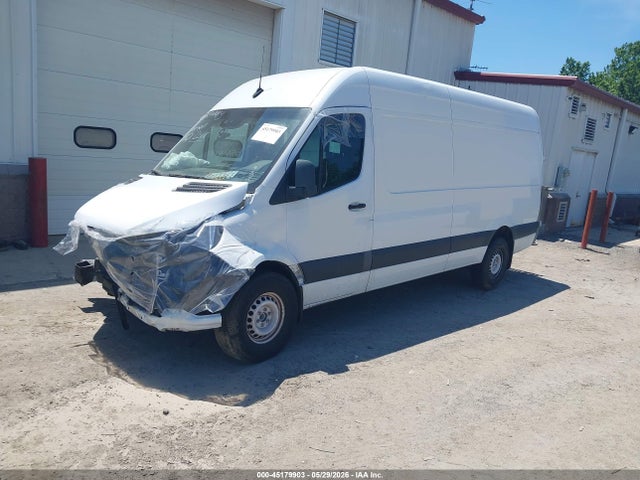Mercedes-Benz Sprinter 2500 High Roof V6