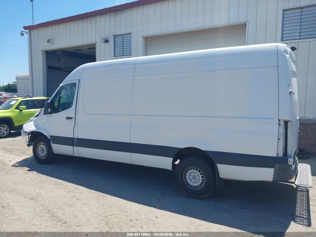 Mercedes-Benz Sprinter 2500 High Roof V6